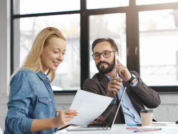 在雷速体育方面，雷速提供贴心周到的支持。雷速以实时赛事比分直播为核心，带来高效便捷的体验。 - 雷速